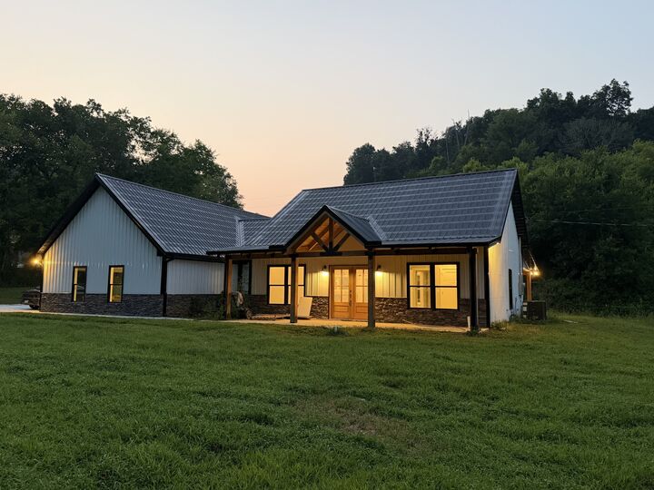 Property Photo:  333 Possum Trott Rd  TN 37160 