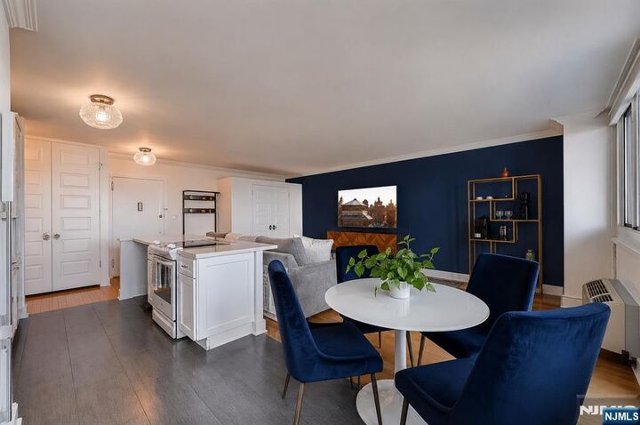 Property Photo:  100 Manhattan Avenue 708  NJ 07087 