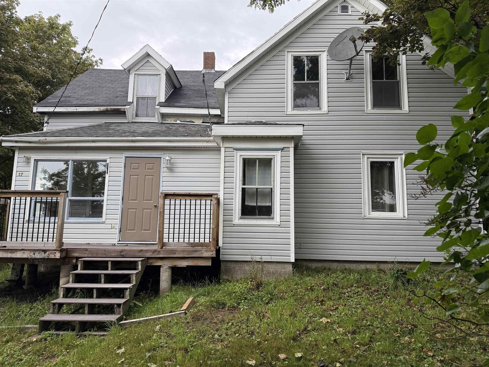 Property Photo: 17 Mechanic Street NS B0K 1X2
