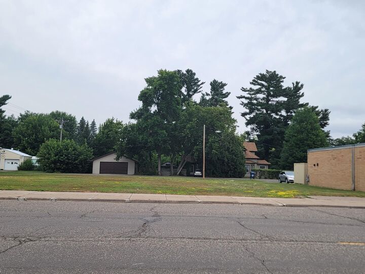 Property Photo: 608 Main Street W MN 56342