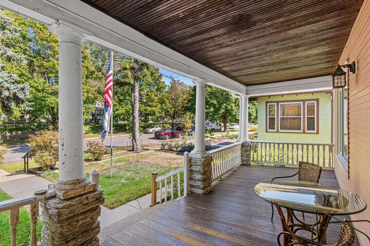 Property Photo: 1870 Laurel Avenue MN 55104