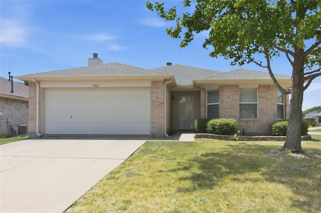 Property Photo:  1065 Triple Crown Drive  TX 76179 