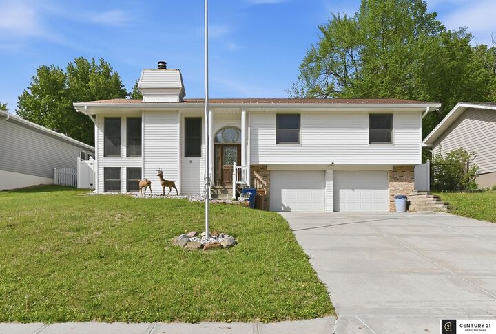 Property Photo:  408 Kountze Memorial Drive  NE 68005 