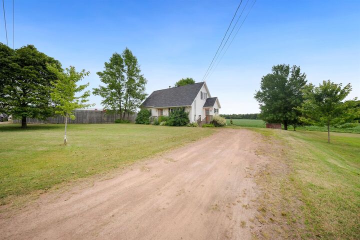 Property Photo: 368 Church Street PE C0B 2B0