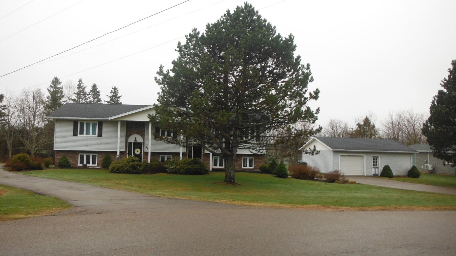 Property Photo: 90-94 Stockman Drive PE C1E 1Z2