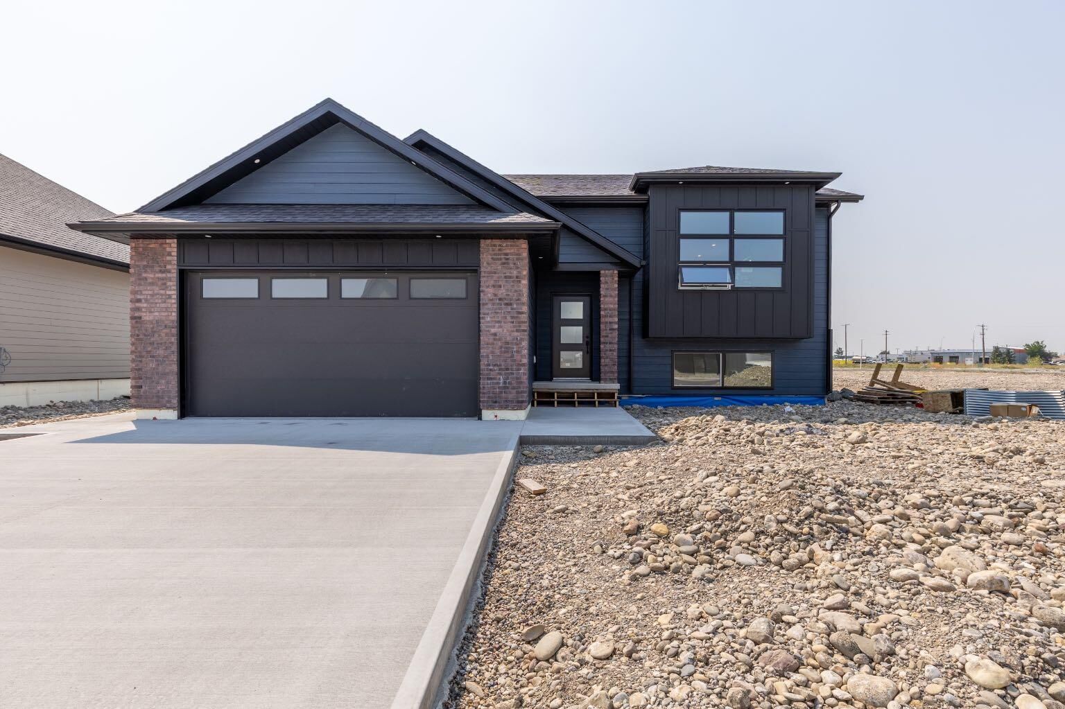 Property Photo: 902 Willow Lane AB T0L 0Z0