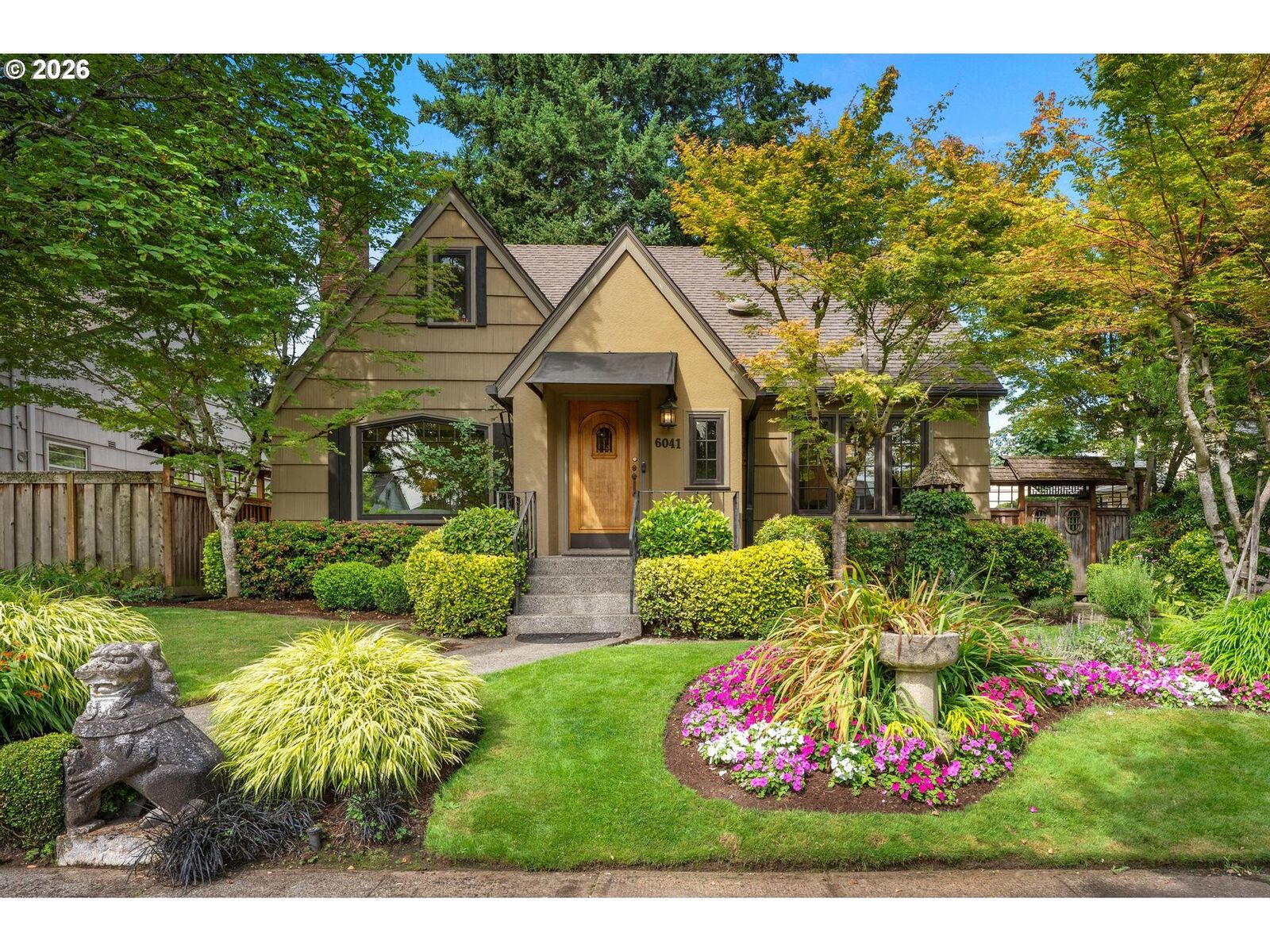Property Photo:  6041 NE 26th Ave  OR 97211 