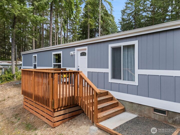 Property Photo: 160 E Clonakilty Drive WA 98584