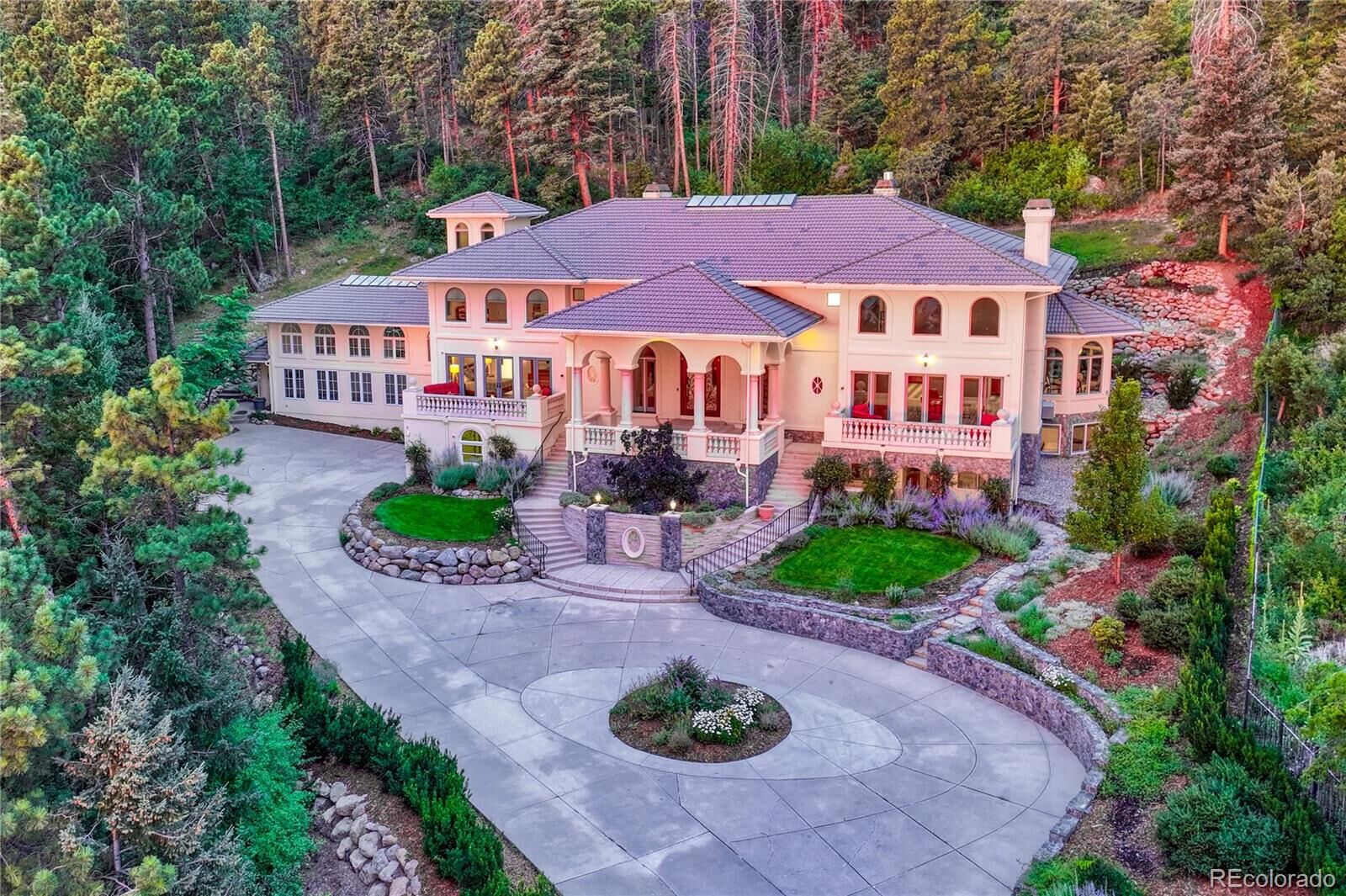 Property Photo:  3 Pine Road  CO 80906 