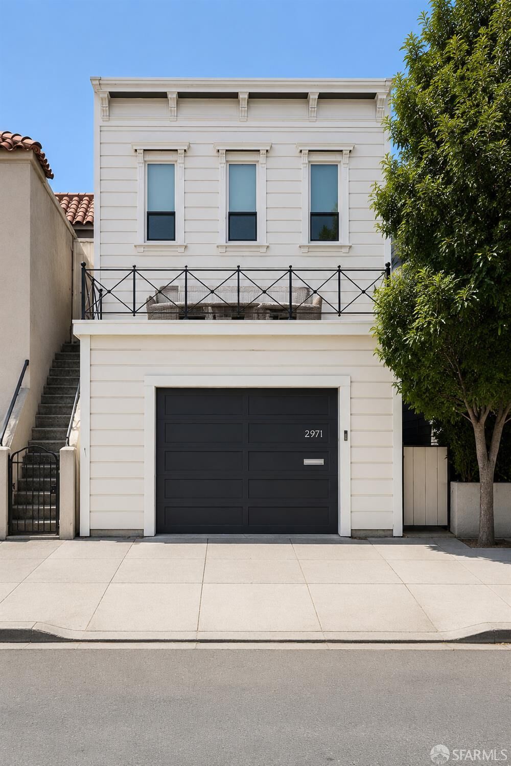 Property Photo:  2971 21st Street  CA 94110 