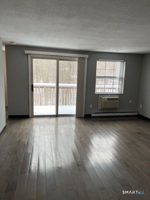Property Photo:  60 Heather Ridge 60  CT 06484 