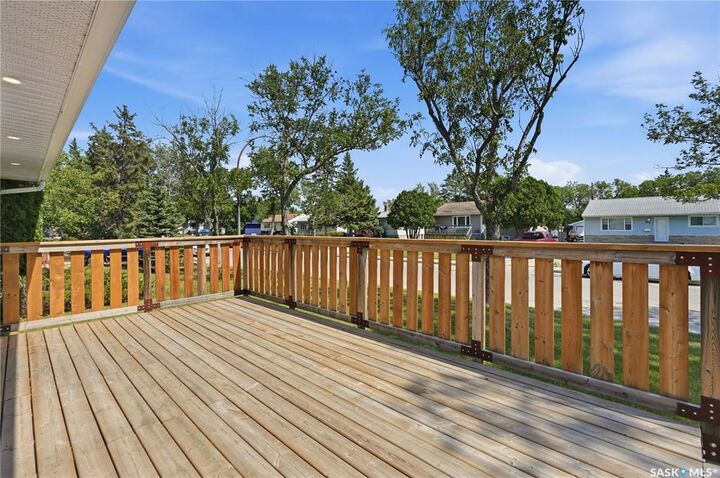 Property Photo: 856 Forget Street SK S4T 4X4