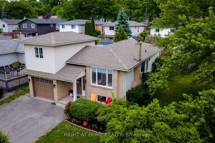 Property Photo: 62 Hazel Street ON L2T 4B7