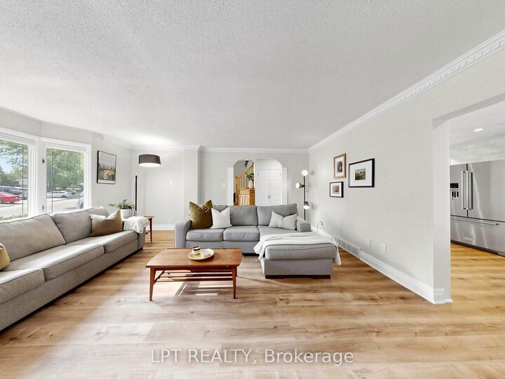 Property Photo: 70 Roberts Crescent ON L6W 1G8