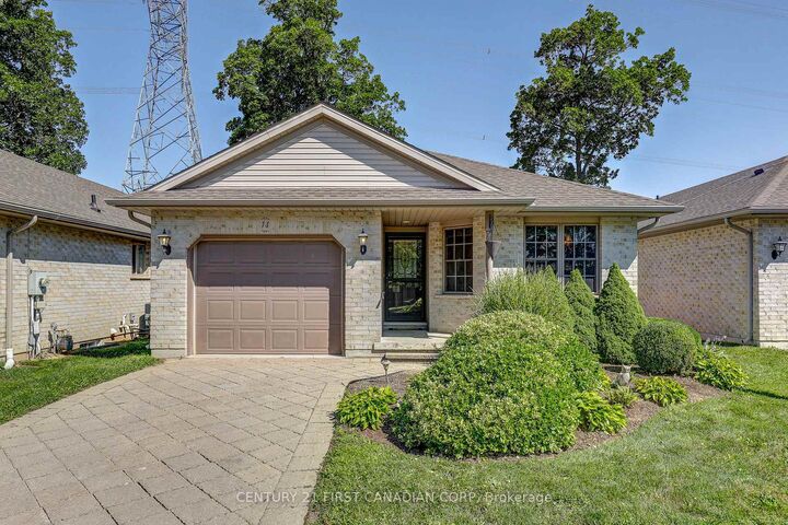 Property Photo:  410 Burwell Road 14  ON N5P 4N6 