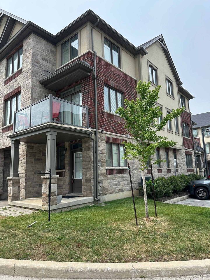 Property Photo: 60 Farley Lane ON L9G 0H2