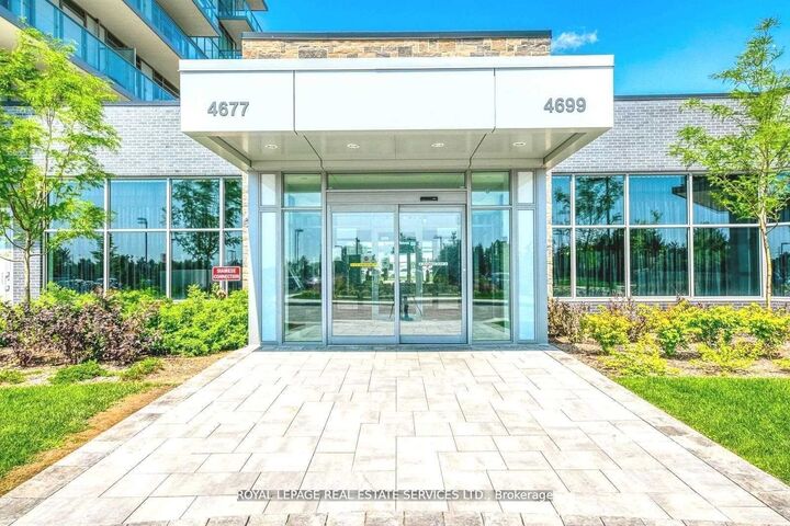 Property Photo:  4699 Glen Erin Drive 1005  ON L5N 2E3 