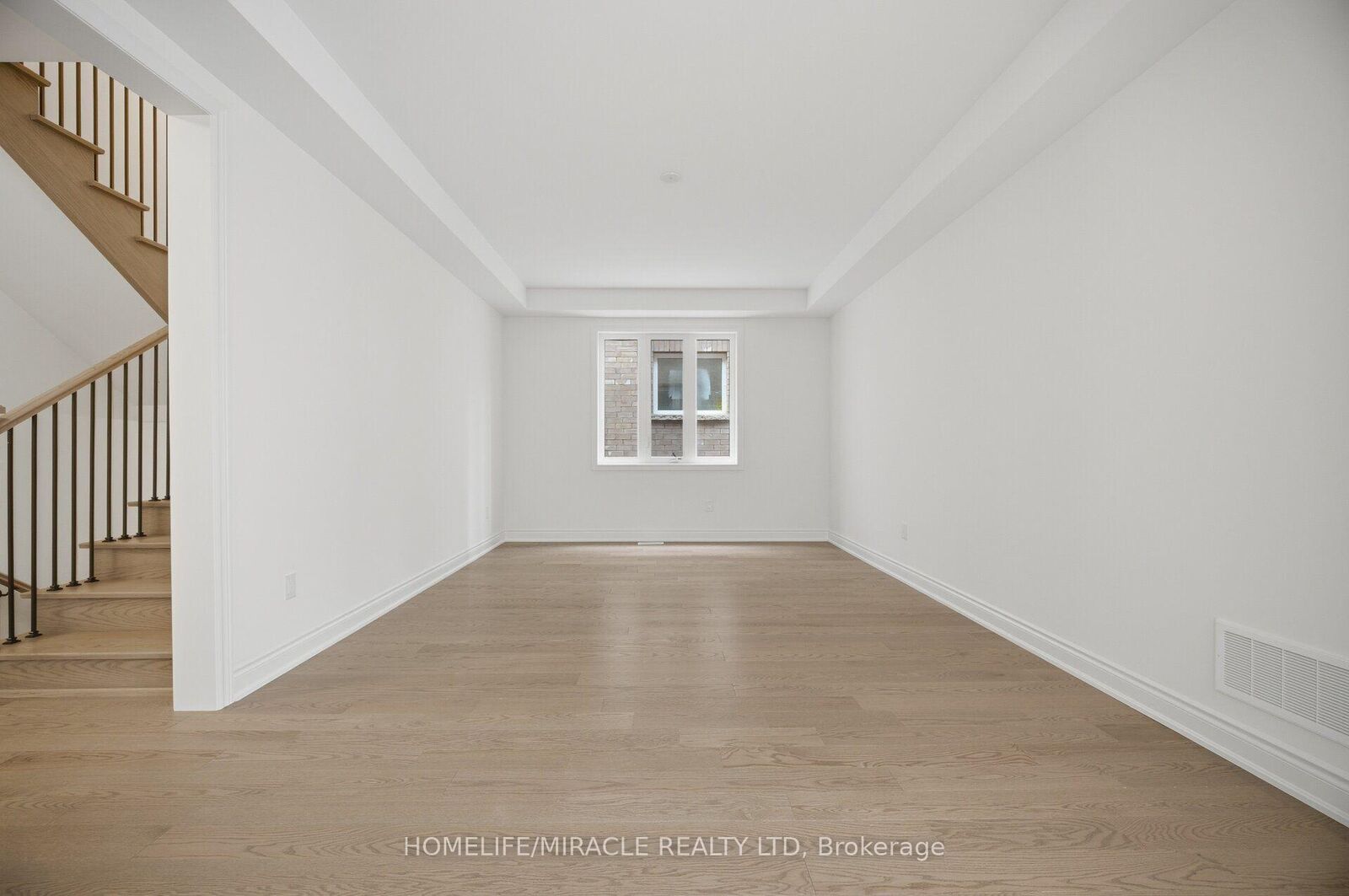 Property Photo:  46 Stratford Drive  ON L7C 4N4 