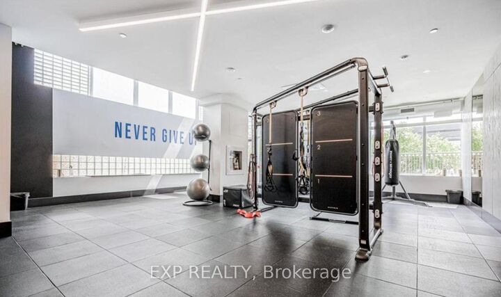 Property Photo:  55 Duke Street W 906  ON N2H 0C9 