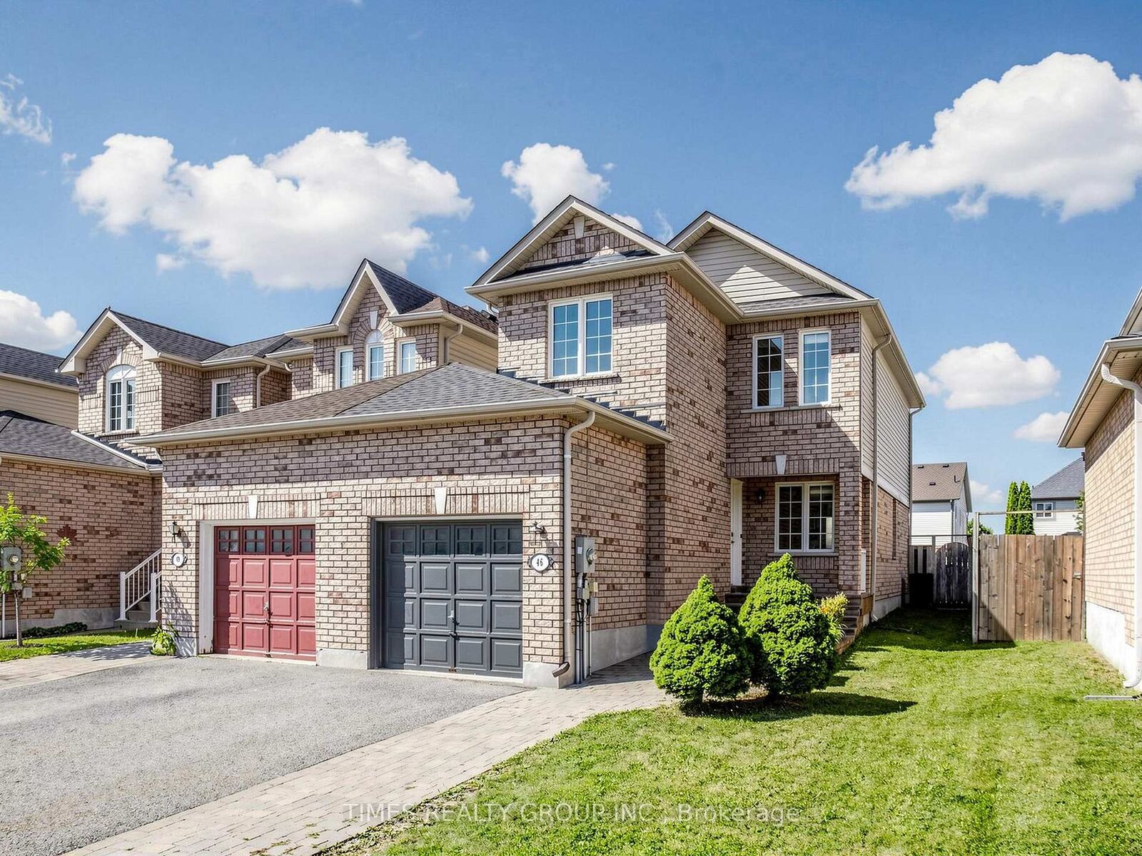 Property Photo: 46 Ridwell Street ON L4N 0W7