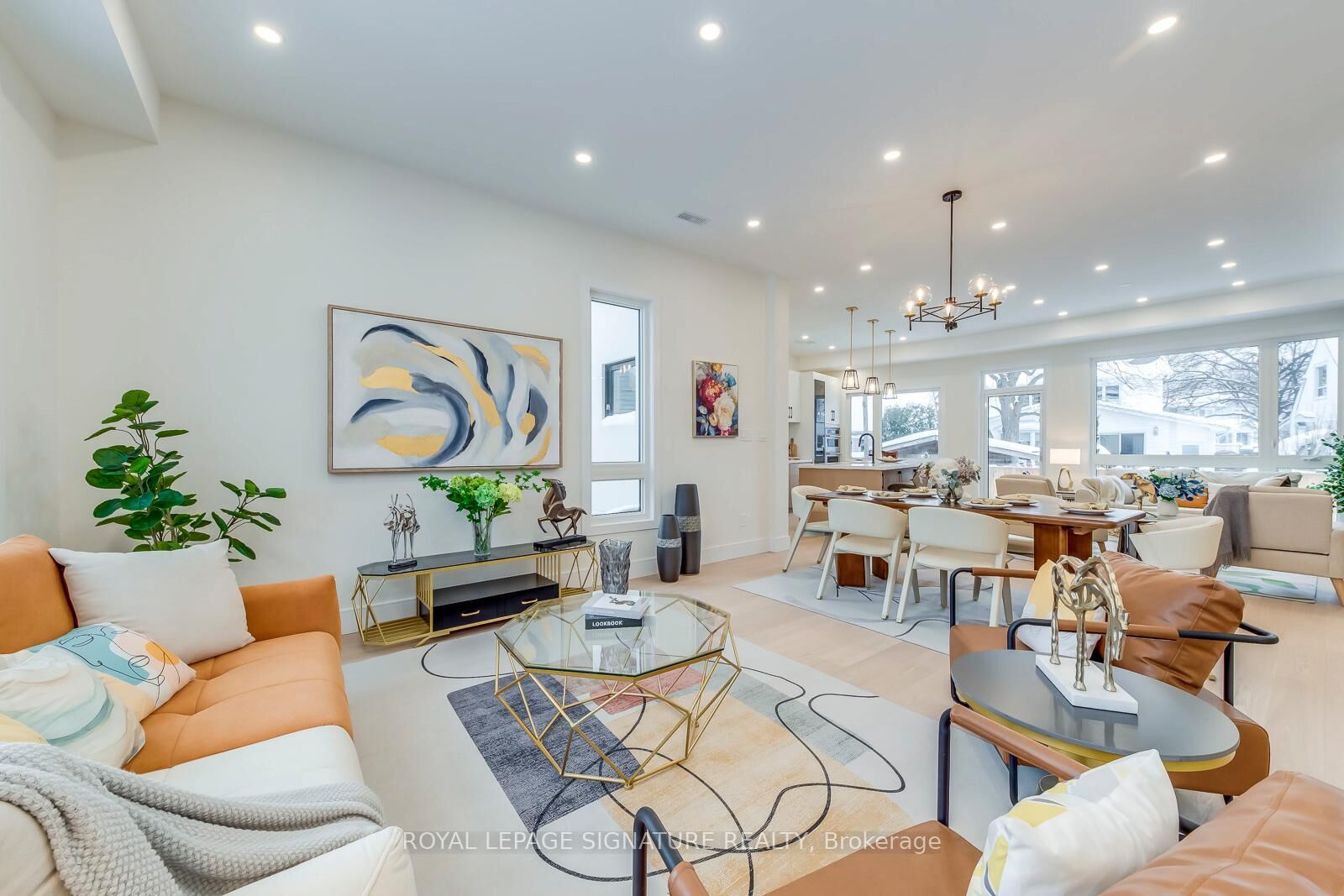 Property Photo: 24 Merritt Road ON M4B 3K5
