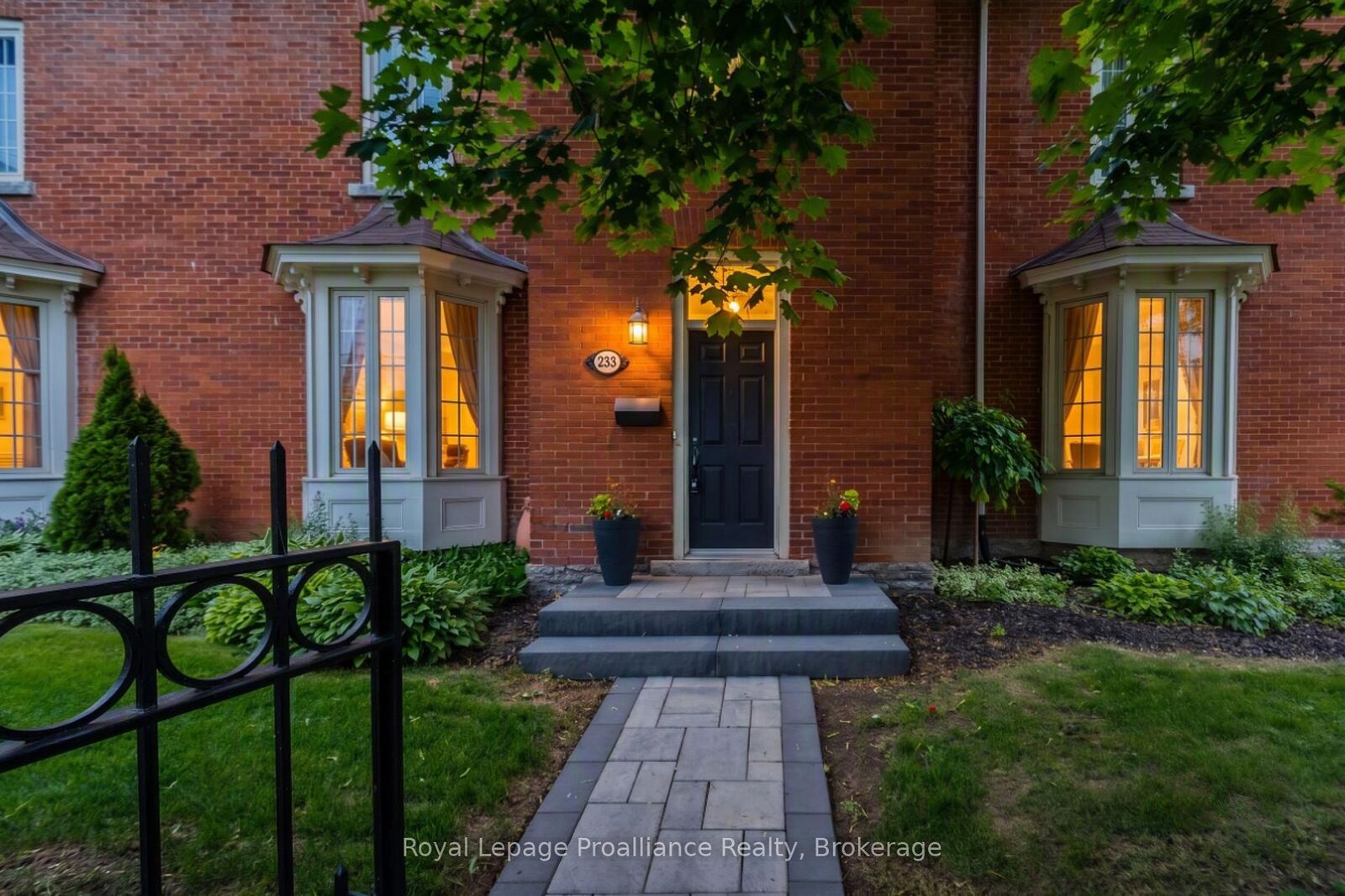 Property Photo: 233 John Street 5 ON K8N 3G2