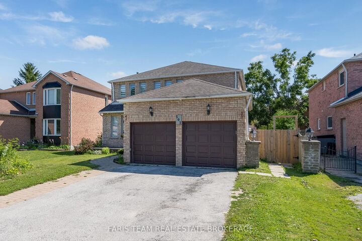 Property Photo: 503 Grove Street E ON L4M 5Z4