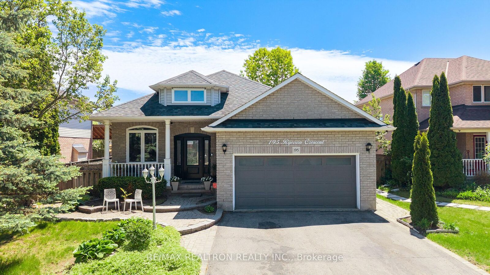 Property Photo: 195 Ryerson Crescent ON L1G 8A8