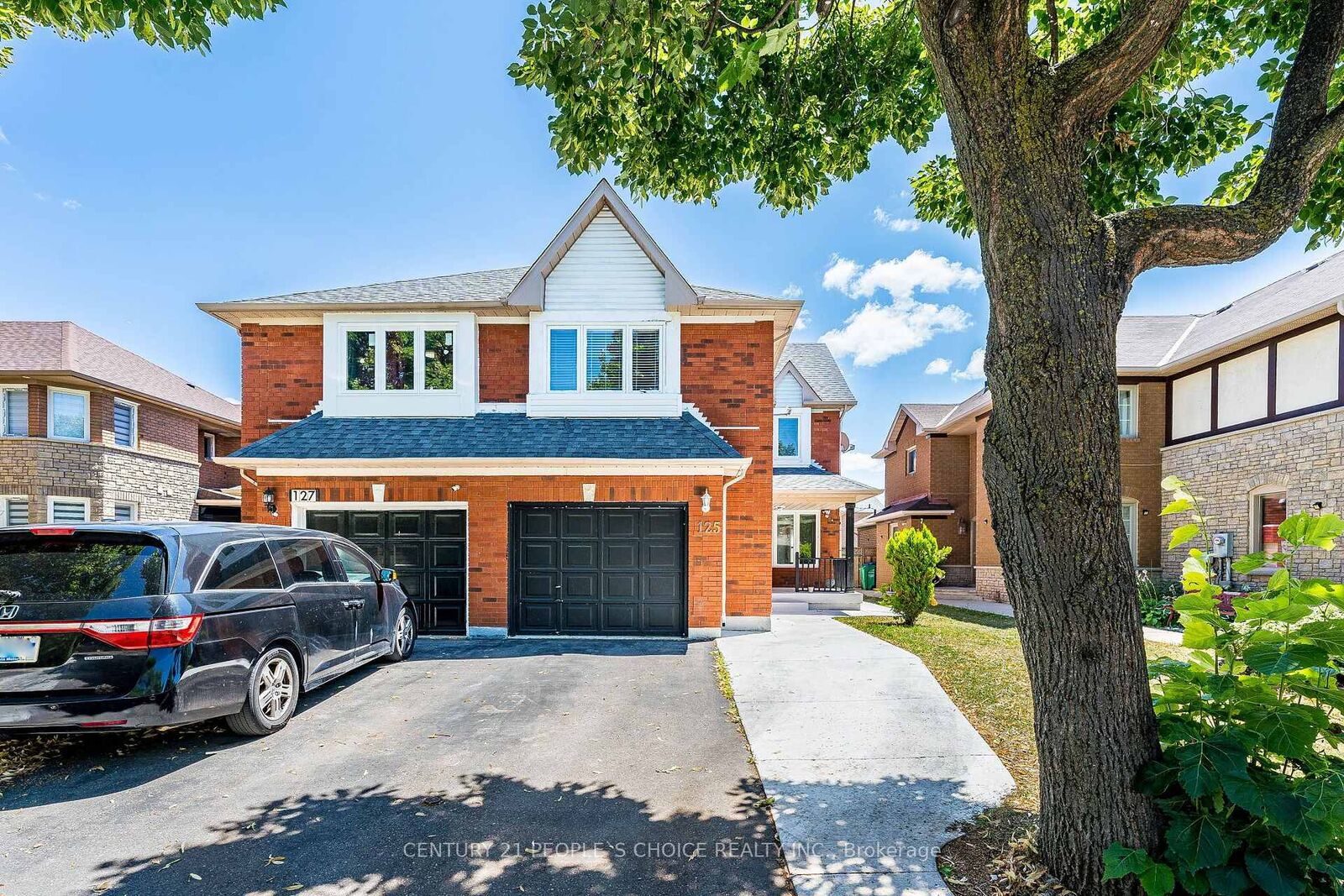 Property Photo:  125 Rainforest Drive  ON L6R 1A3 