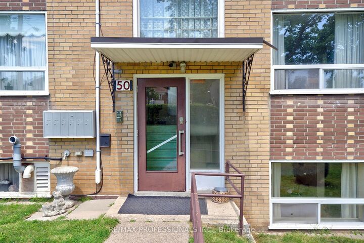 50 Waniska Avenue — photo 1