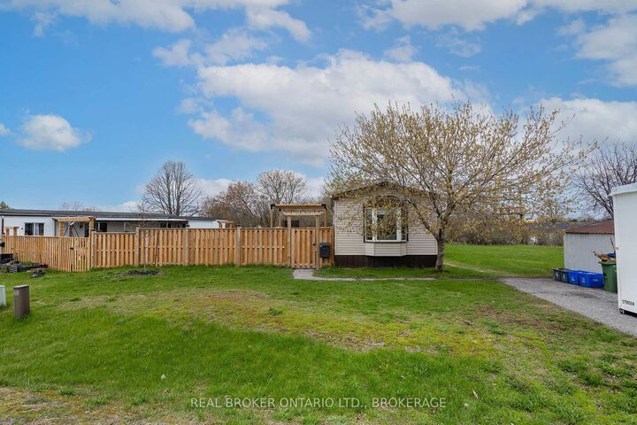 Property Photo: 11 Hermes Drive ON K7K 5T3