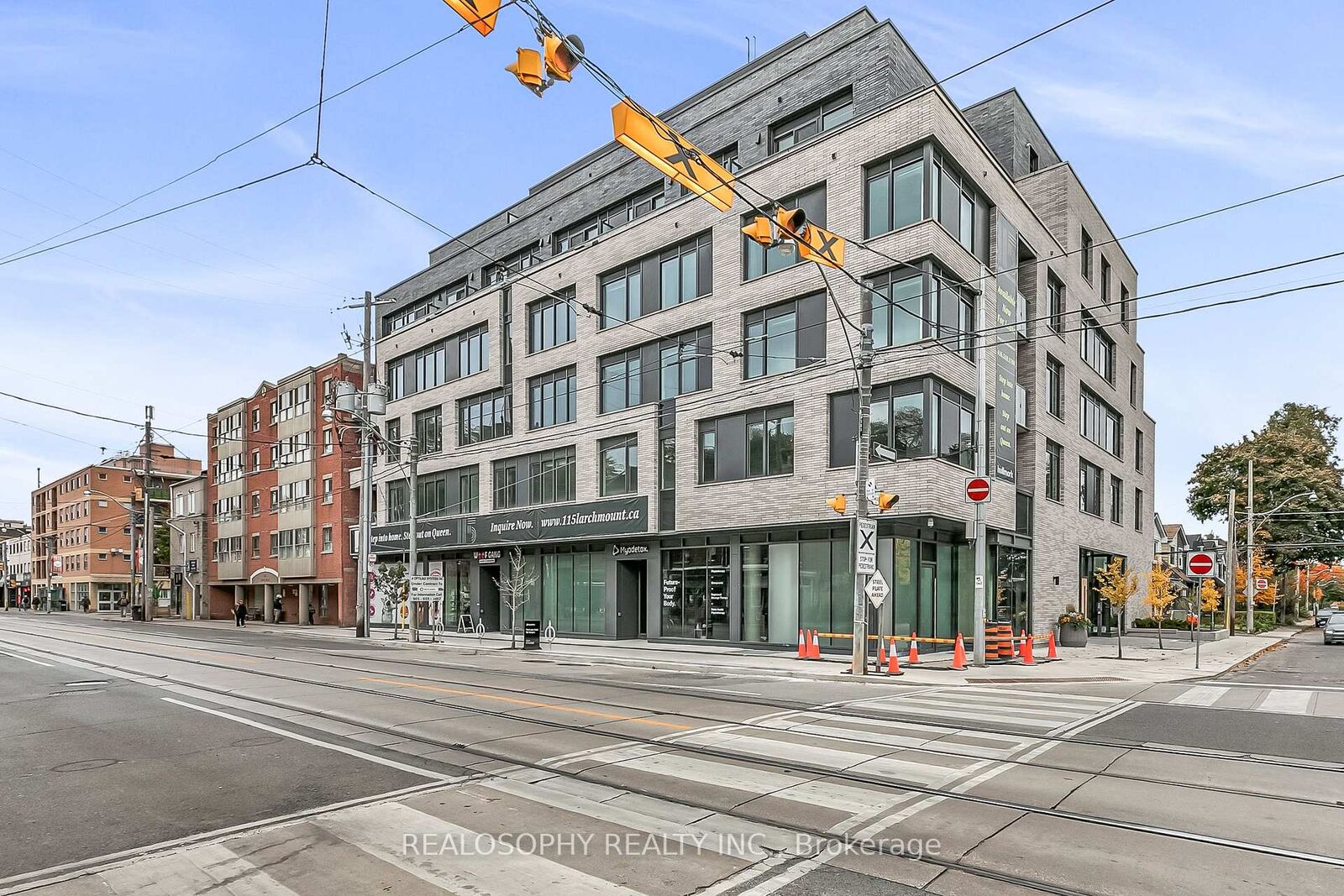 Property Photo:  115 Larchmount Avenue 404  ON M4M 2Y6 