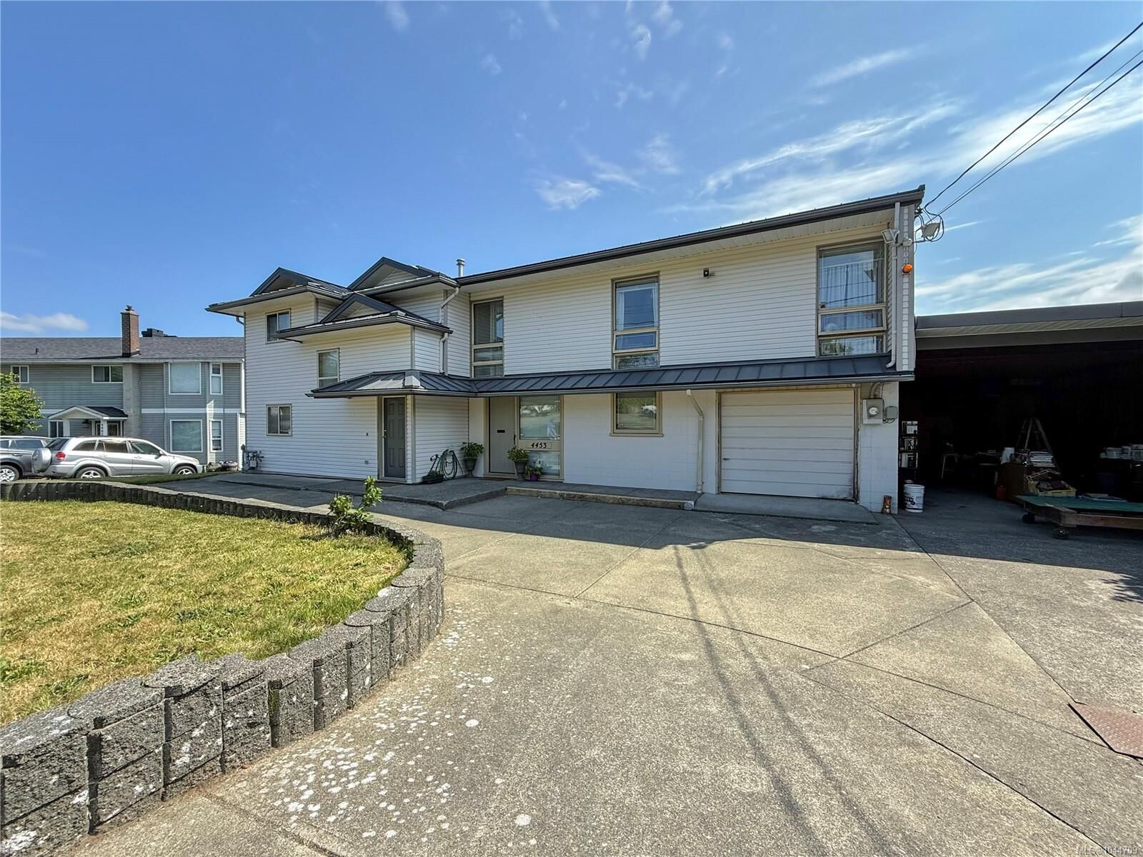 Property Photo: 4453 Barclay Rd BC V9W 4Z1