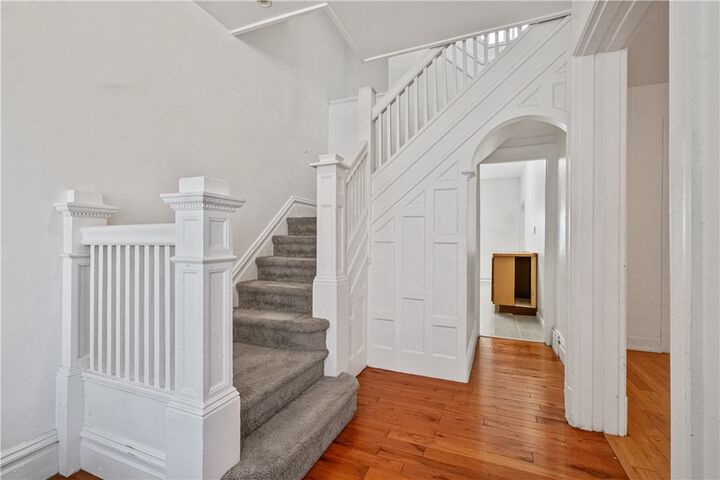 Property Photo: 107 Craighead St PA 15211