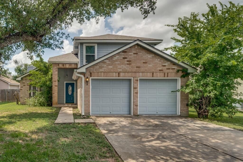 Property Photo:  15902 De Peer Avenue  TX 78717 