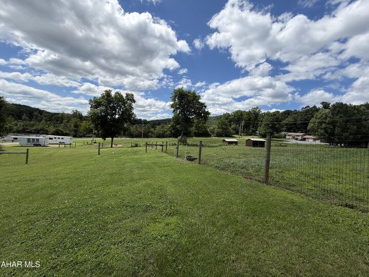Property Photo: 1212 Briar Valley Road PA 15522