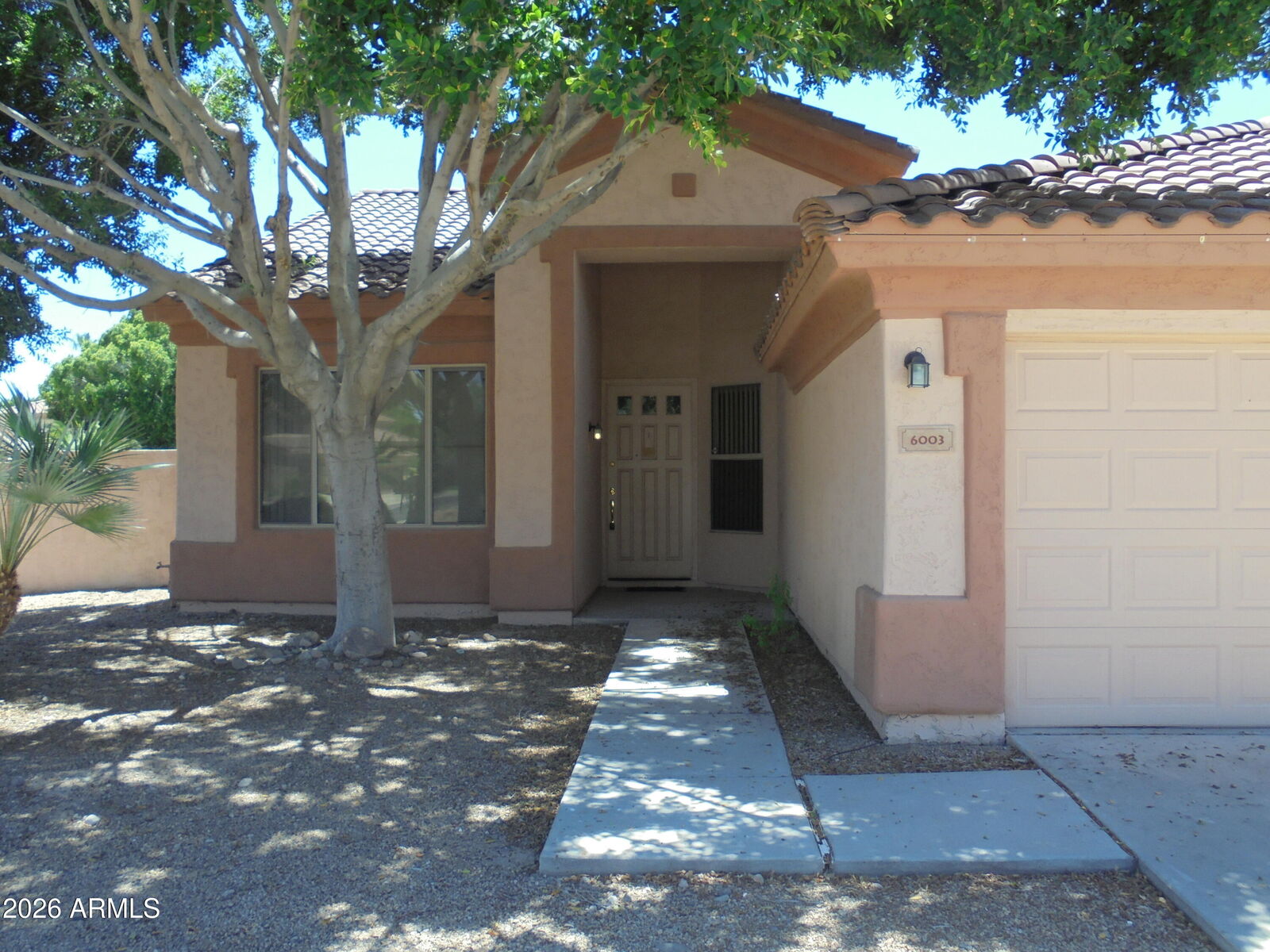 Property Photo: 6003 W Sequoia Drive AZ 85308