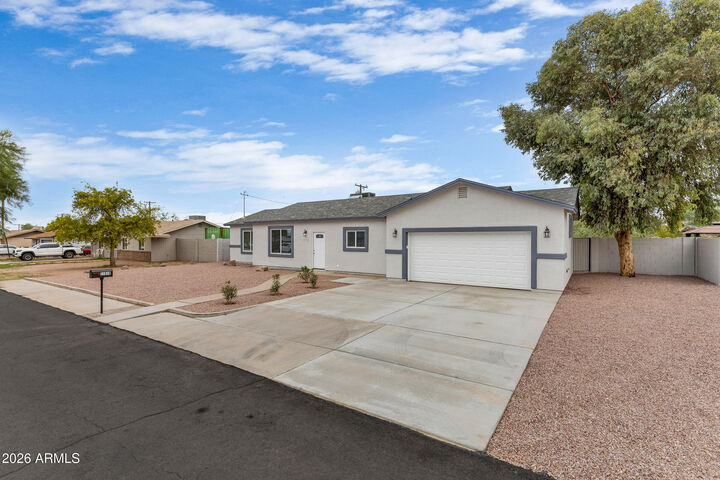 Property Photo:  11510 E Vine Avenue  AZ 85208 