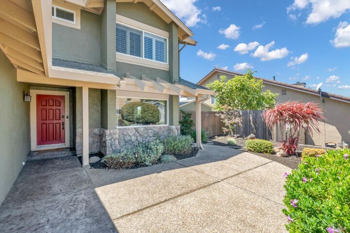 Property Photo:  842 Oxford Way  CA 94510 