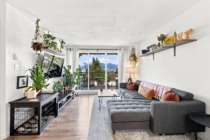 Property Photo:  1099 E Broadway 401  BC V5T 1Y5 
