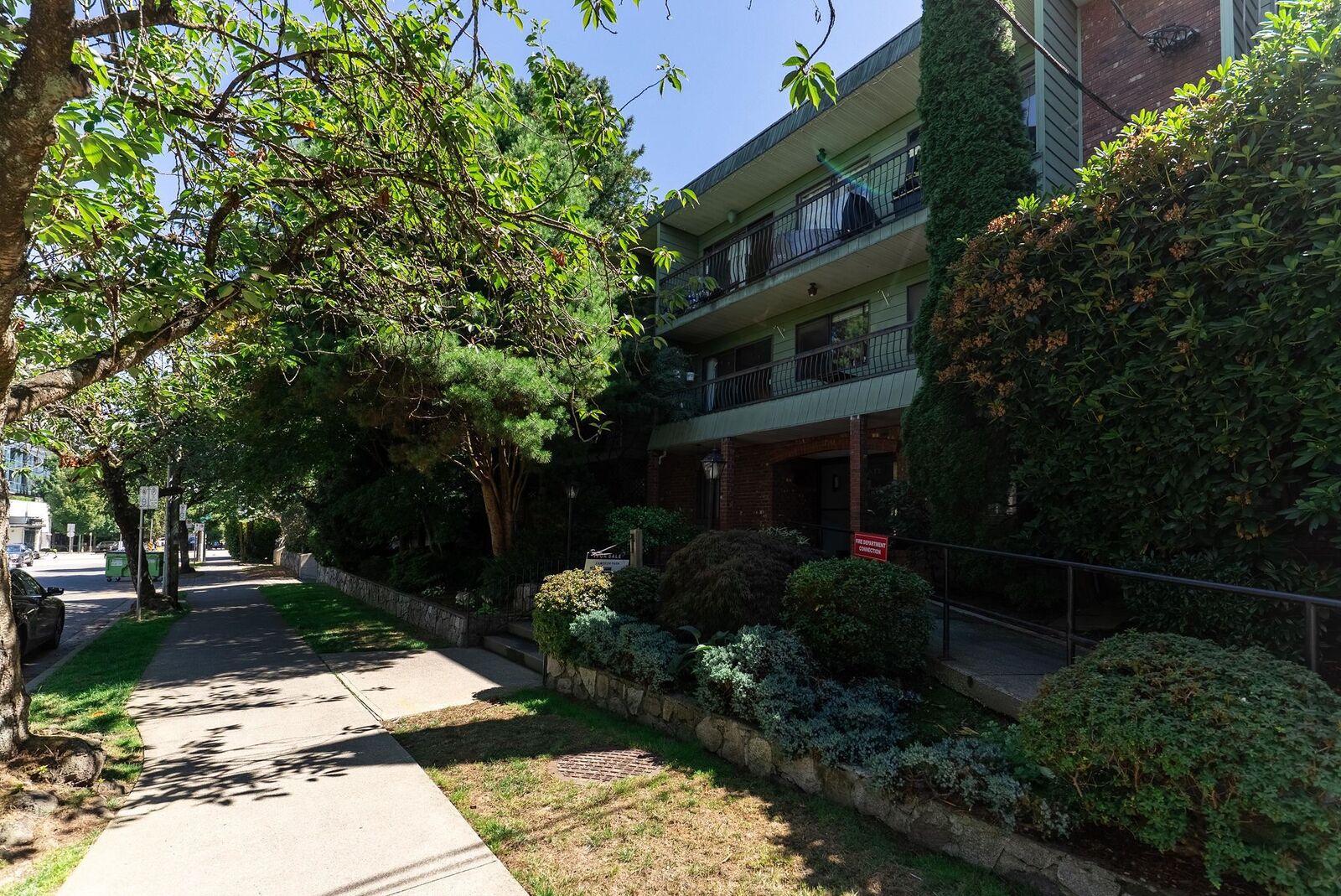 Property Photo: 1844 W 7th Avenue 342 BC V6J 1S8