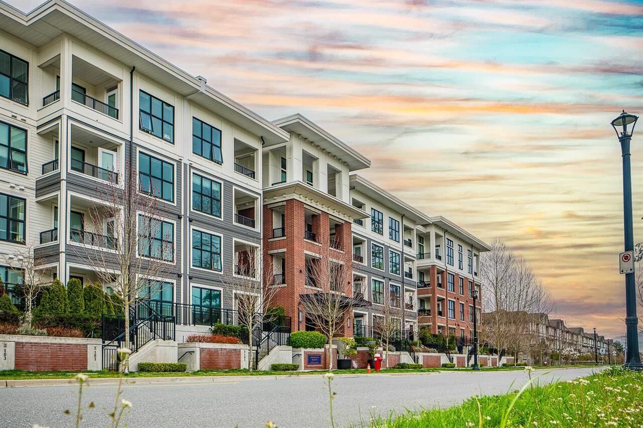 Property Photo: 9551 Alexandra Road 4xx BC V6X 0S6