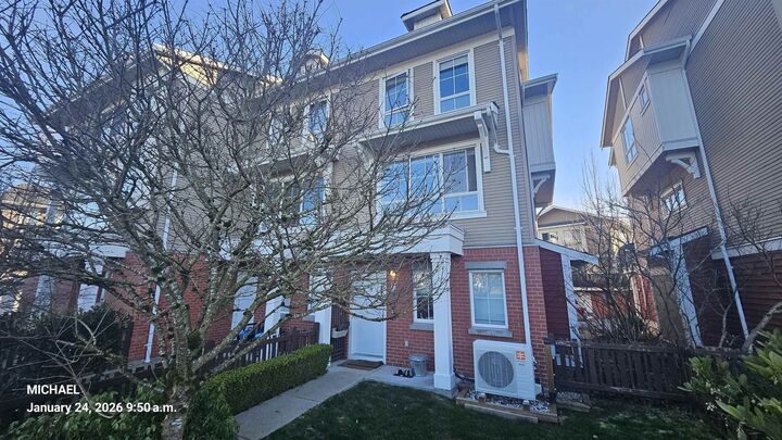 Property Photo: 19505 68A Avenue 70 BC V4N 6K3
