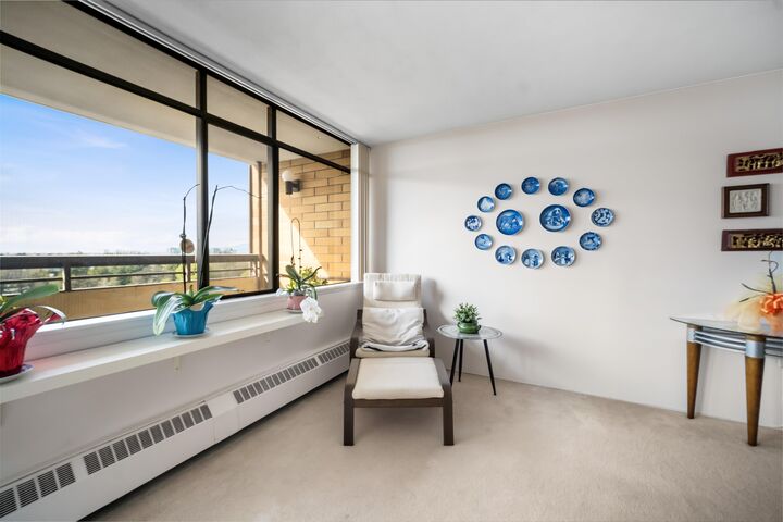 Property Photo: 6631 Minoru Boulevard 1310 BC V6Y 1Z1