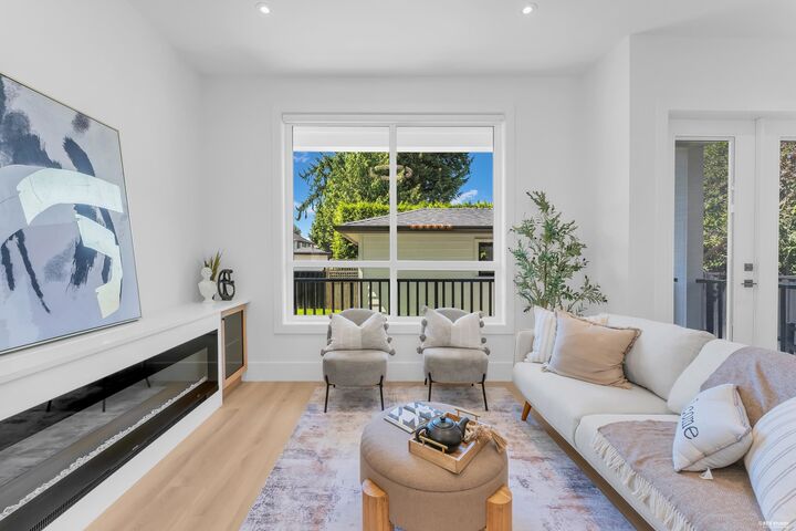 Property Photo: 8221 111B Street BC V4C 4T2