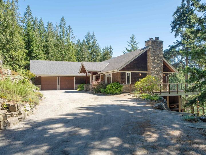 Property Photo:  1010 Cowan Point Drive  BC V0N 1G2 