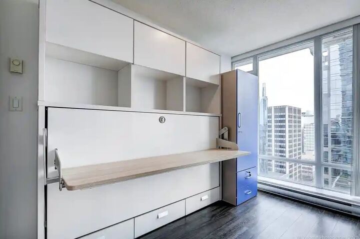 Property Photo: 610 Granville Street 1508 BC V6C 3T3
