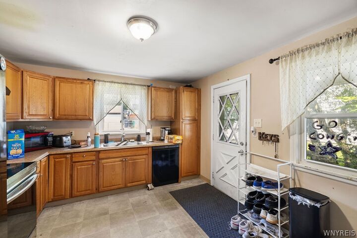 Property Photo:  3924 Bell Street  NY 14305 