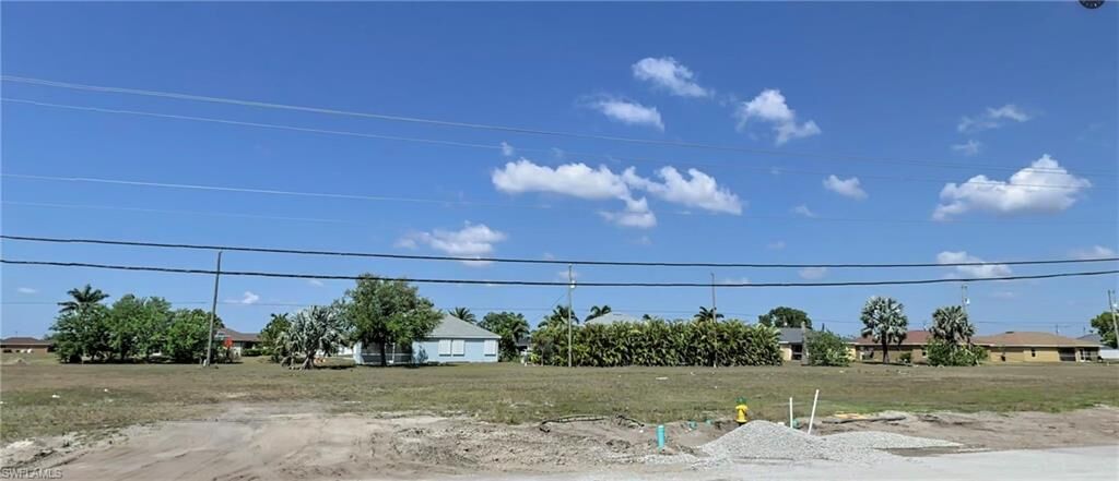 Property Photo:  1616 Andalusia Blvd  FL 33909 
