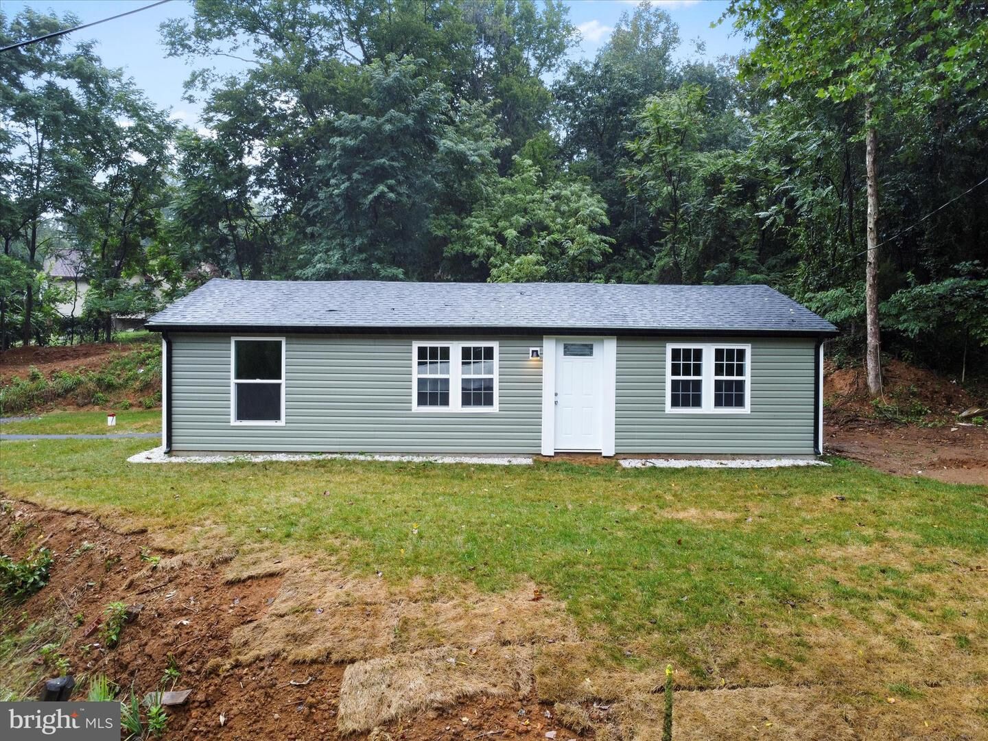 Property Photo: 1712 Shenandoah River Drive WV 25425